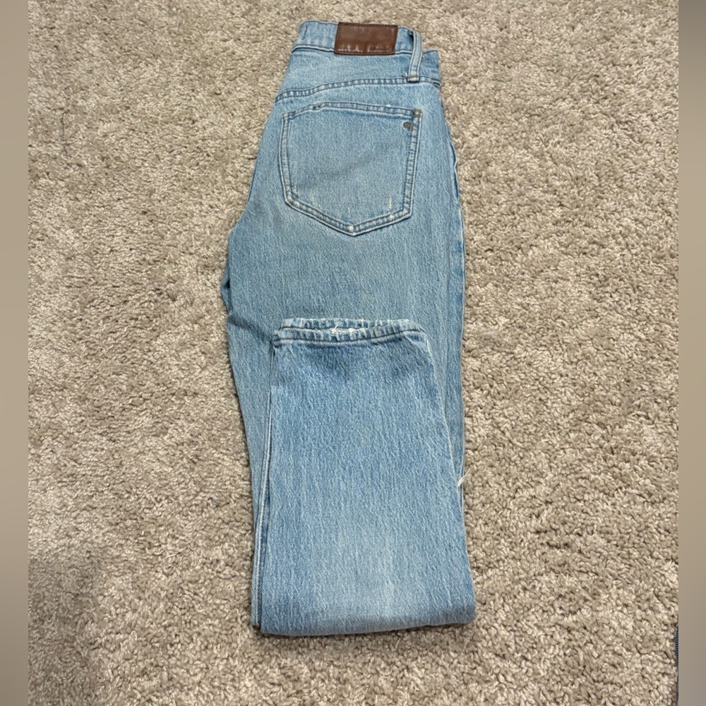 Madewell Light Blue Distressed Women Jeans - Picture 2 of 5